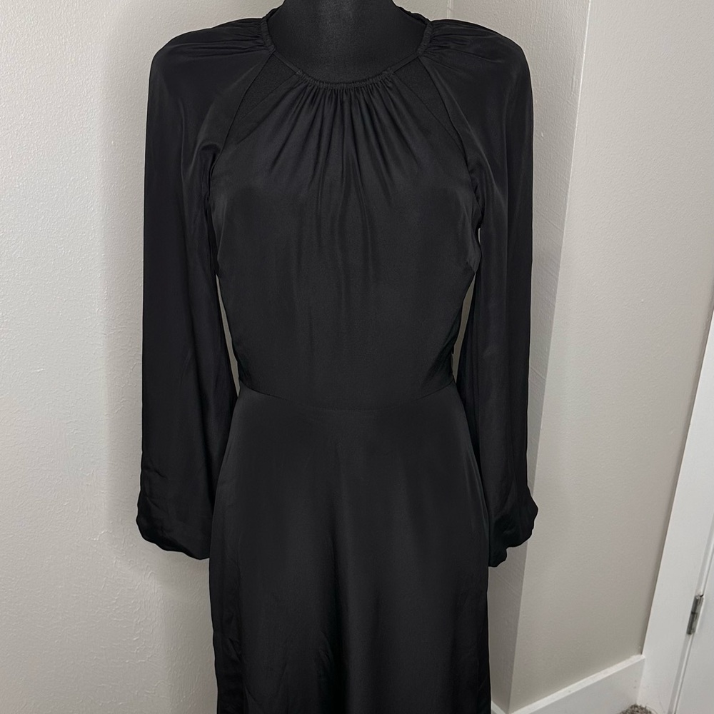 Elegant Jonathan Simkai black dress.